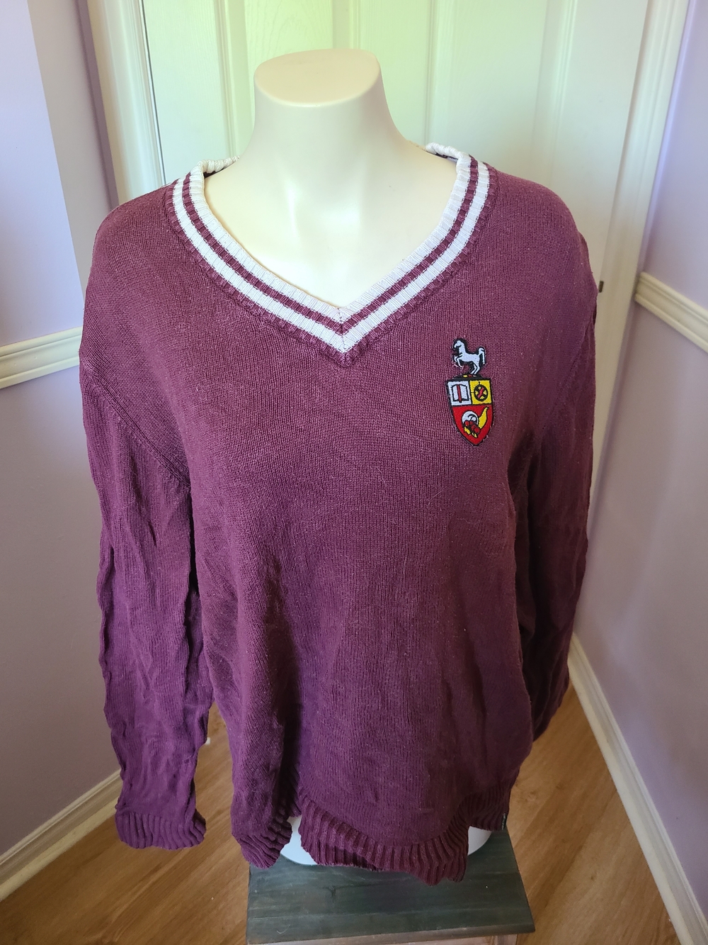 Vineyard Vines Maroon V-Neck Sweater with Crest University Of Guelph